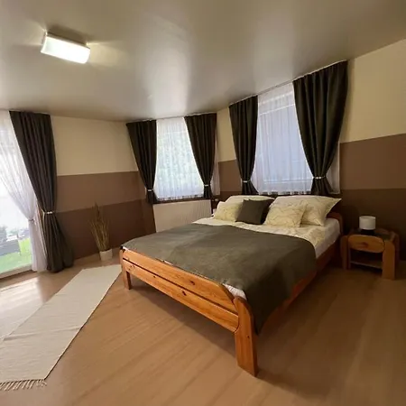 شقة Holler Vendeghaz Ii. *